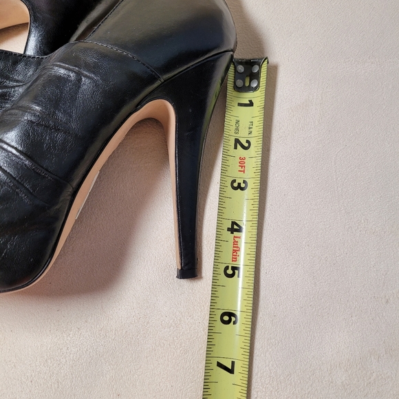 Vince Camuto Miki Booties Black Sz 8.5 - Picture 11 of 16